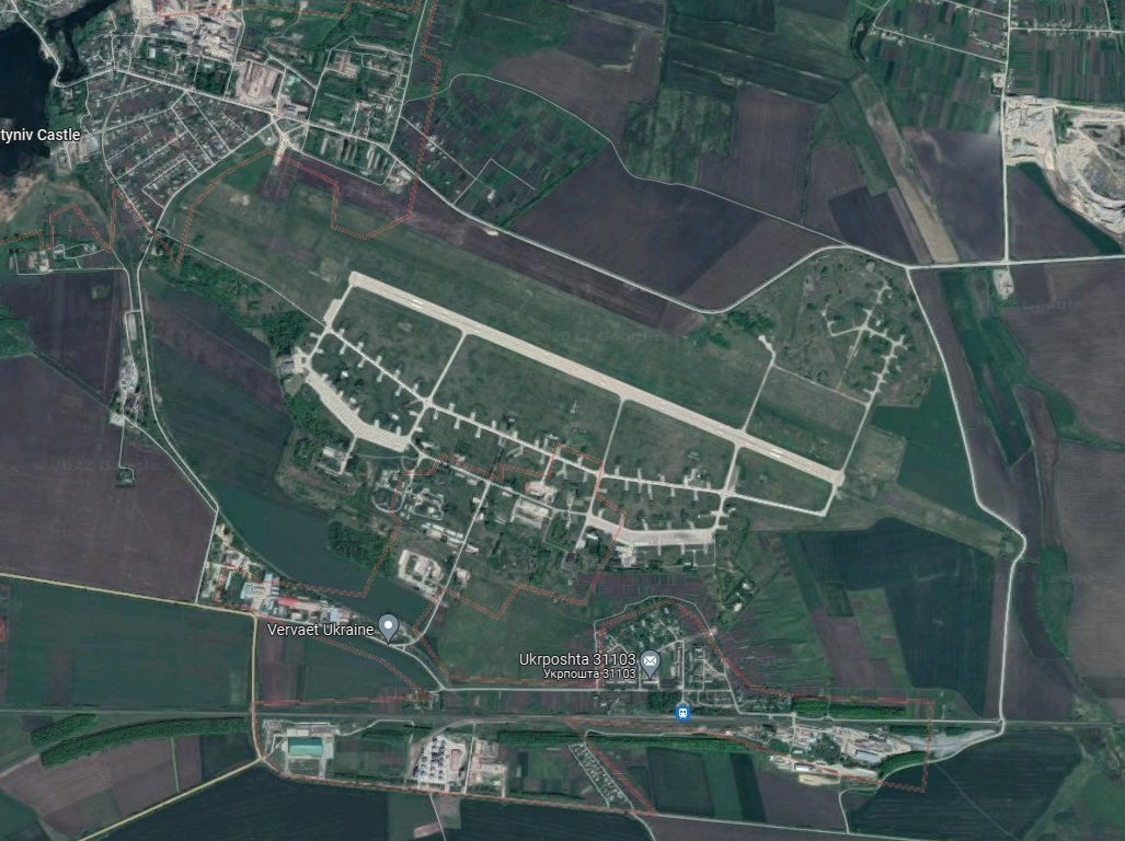 Ουκρανία: Η Ρωσία κατέστρεψε την αεροπορική βάση Σταροκοστιαντίνιβ